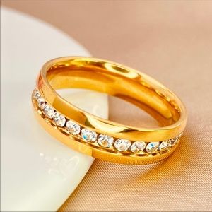 Titanium Diamonds CZ Wedding Ring Unisex Band Ring in Gold